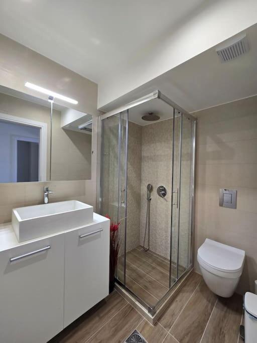 Wind Apartment In Айя-Румели Экстерьер фото